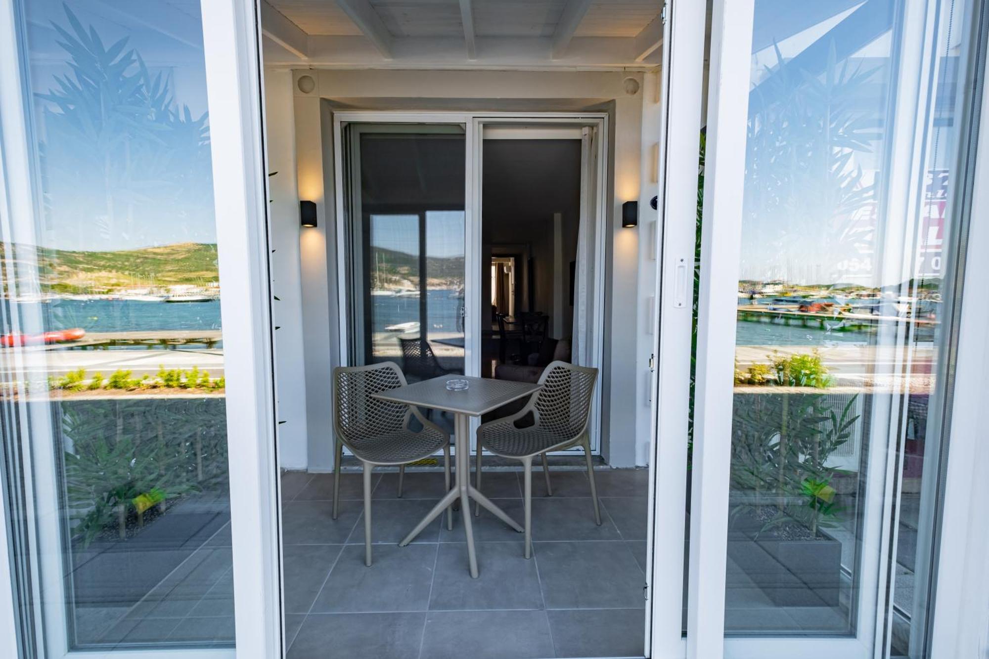 Bd Suites Foça Exterior foto